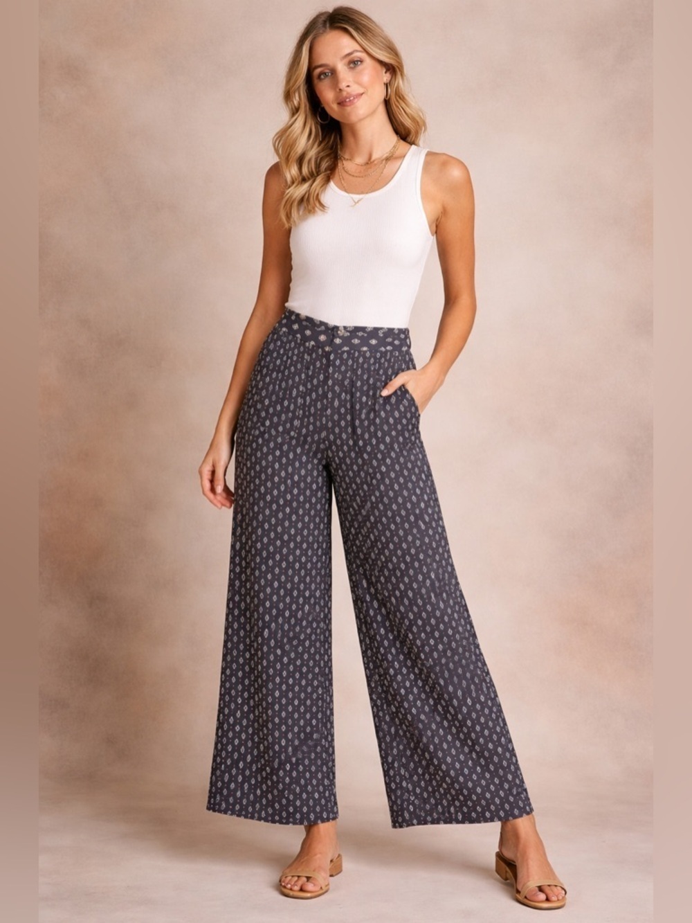 LOFT Wide Leg Cropped Pants Sz 6 Black Floral Print High Rise  Lightweight